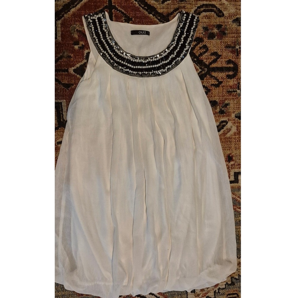 Quiz White Sleeveless Bubble Hem‎ Top Embellished Pearl Sequin Neckline Size 8